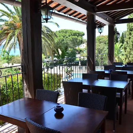 Des Anges Grimaud