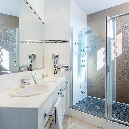 Hotel Des Anges Grimaud