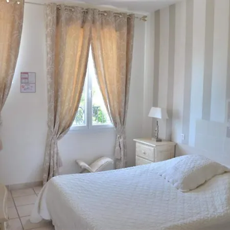 Des Anges 3* Grimaud