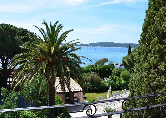 Des Anges 3* גרימו